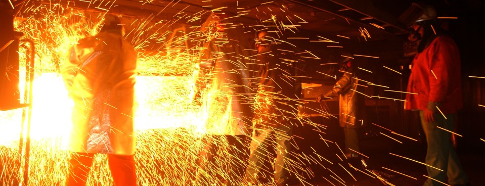 Ampco-Pittsburgh plans to sell ASW Steel