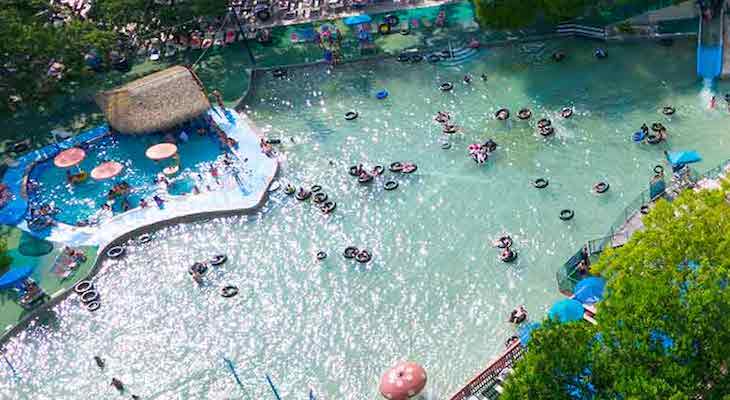 Cedar Fair Entertainment makes three Central Texas acquisitions, reserves right to Kansas City deal