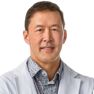 Dr. Gustav Lo