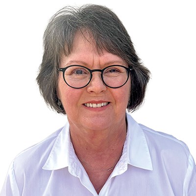 Laura Hunter