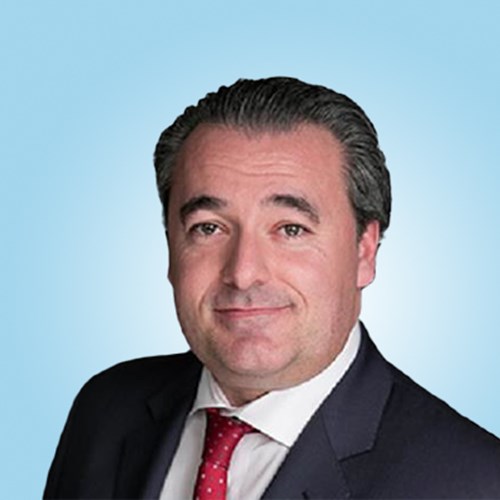 To Close Deals, Get Personal