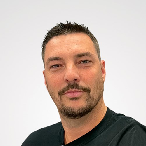 Finding a sale at a crossroads