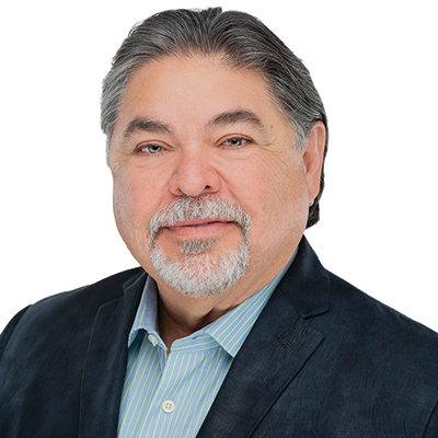 Manny González